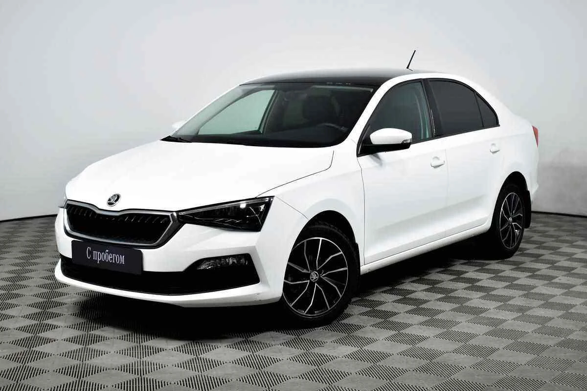 Skoda Rapid, Белый, 2021, Робот, 125 л.с., цена от 1 205 000 руб.