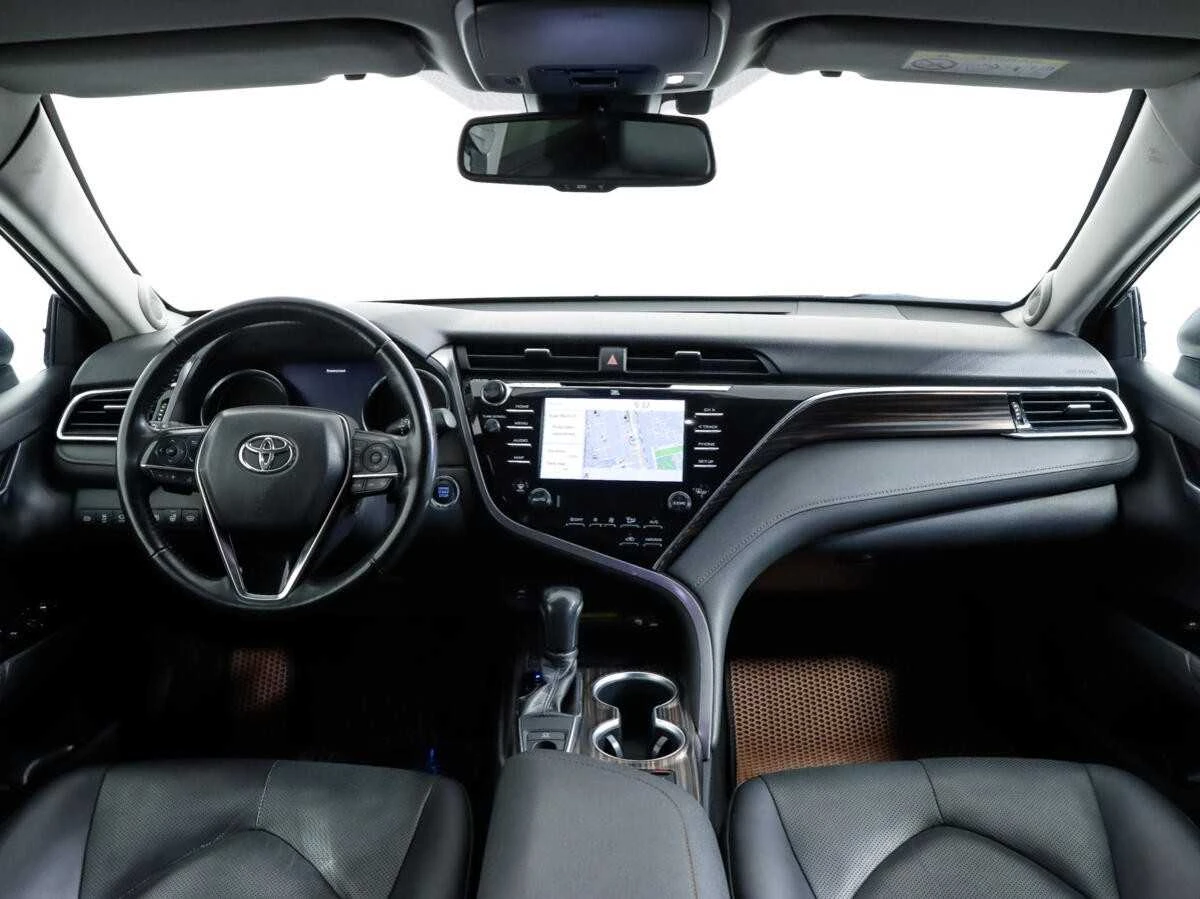 TOYOTA CAMRY, Белый, 2018, Автоматическая, 249 л.с., цена от 1 808 000 руб.