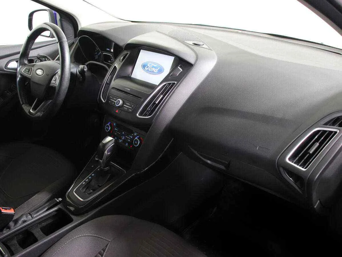 Ford Focus, Синий, 2018, Робот, 105 л.с., цена от 904 000 руб.