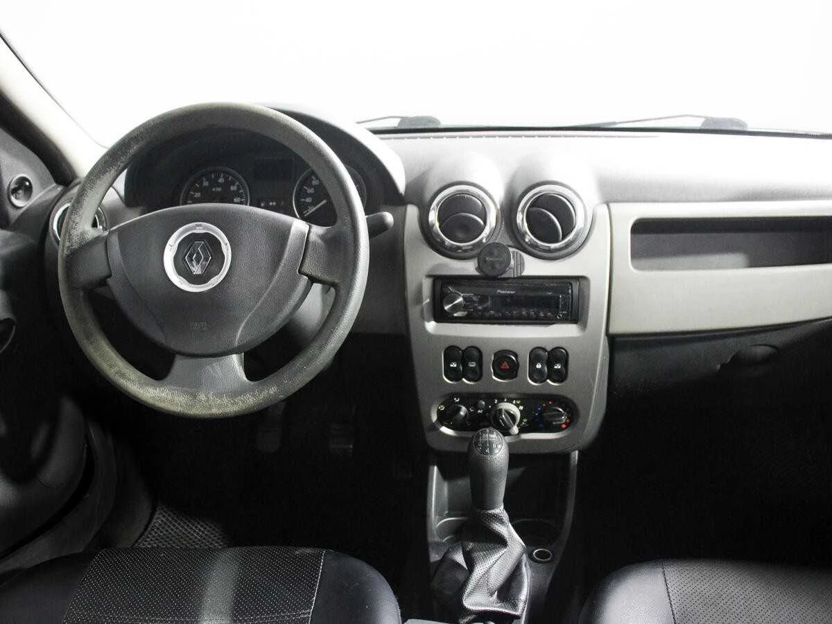 RENAULT LOGAN, Синий, 2011, Механическая, 84 л.с., цена от 272 000 руб.