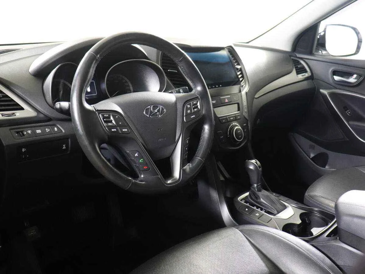 Hyundai Santa Fe, Белый, 2015, Автоматическая, 171 л.с., цена от 1 359 000 руб.