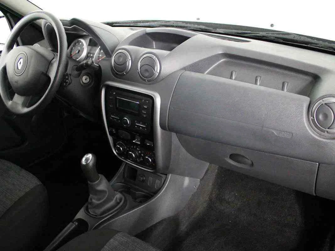 Renault Duster, Черный, 2013, Механическая, 102 л.с., цена от 660 000 руб.