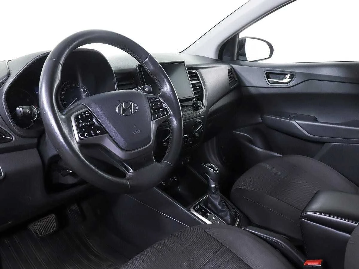 HYUNDAI SOLARIS, Черный, 2020, Автоматическая, 123 л.с., цена от 1 080 000 руб.