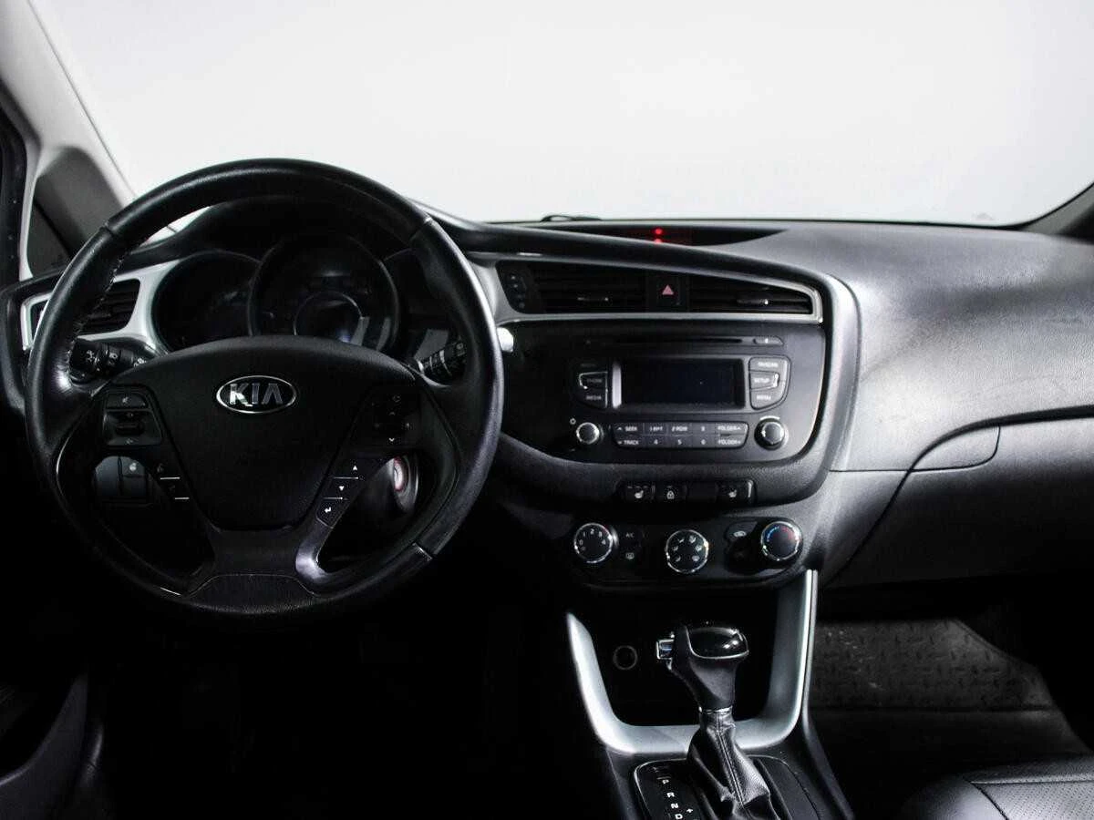 KIA CEED, Черный, 2015, Автоматическая, 130 л.с., цена от 840 000 руб.