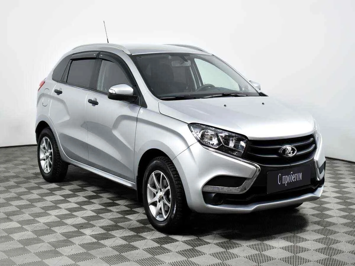 LADA XRAY, Серебряный, 2021, Механическая, 106 л.с., цена от 553 000 руб.