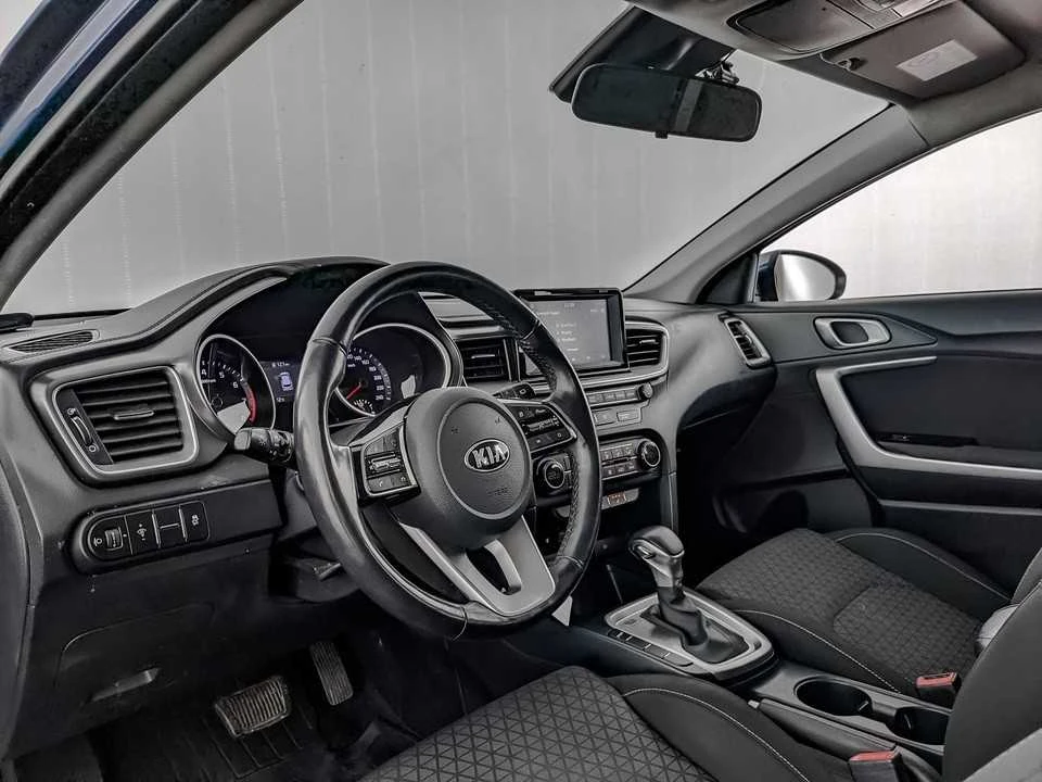 KIA CEED, Синий, 2018, Робот, 140 л.с., цена от 1 112 000 руб.