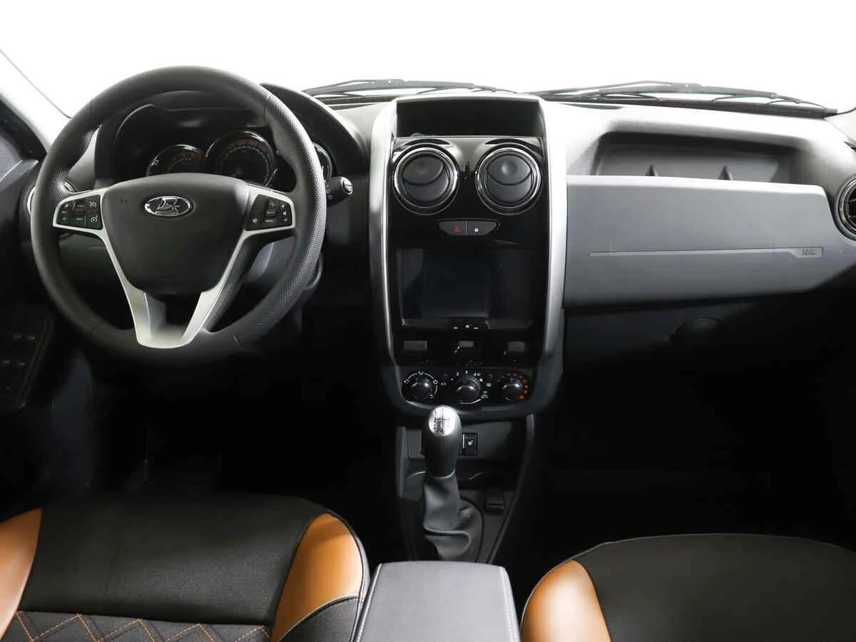 LADA Largus Cross, Серебряный, 2021, Механическая, 106 л.с., цена от 788 000 руб.