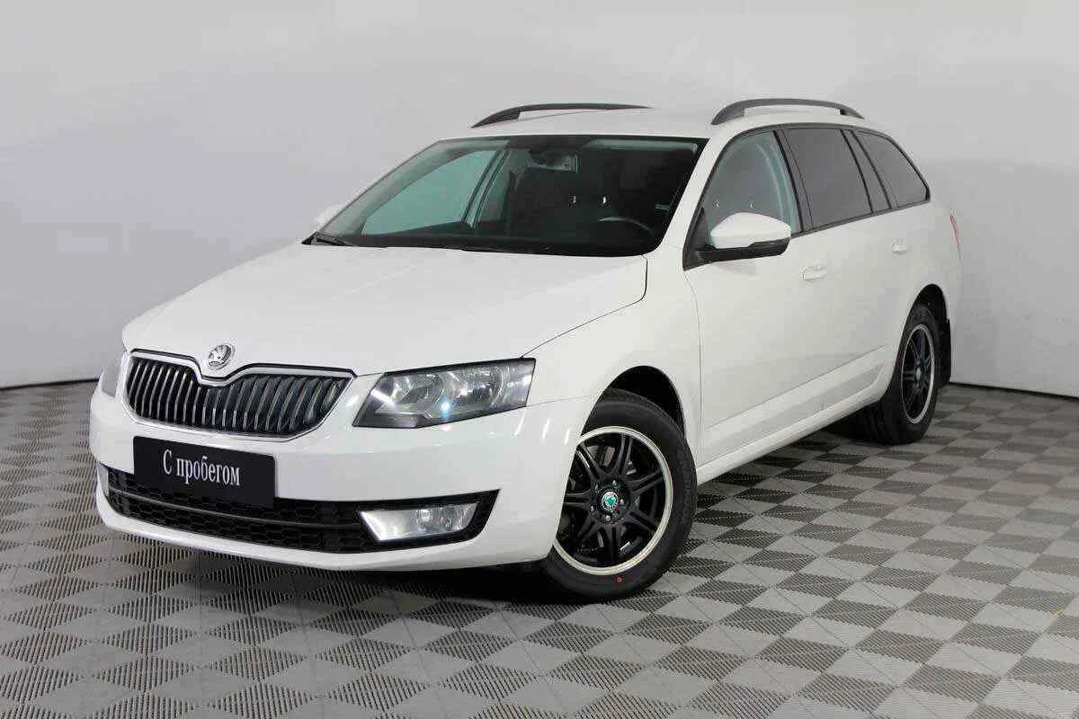 Skoda Octavia, Белый, 2014, Робот, 180 л.с., цена от 572 000 руб.