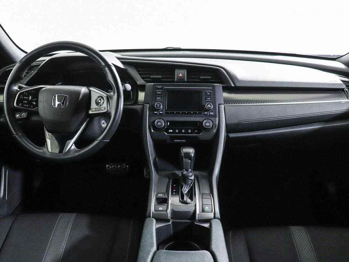 Honda Civic, Белый, 2018, Вариатор, 182 л.с., цена от 1 199 000 руб.