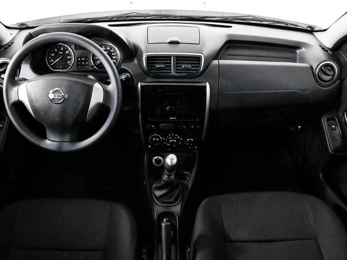 NISSAN TERRANO, Серебряный, 2016, Механическая, 102 л.с., цена от 711 200 руб.