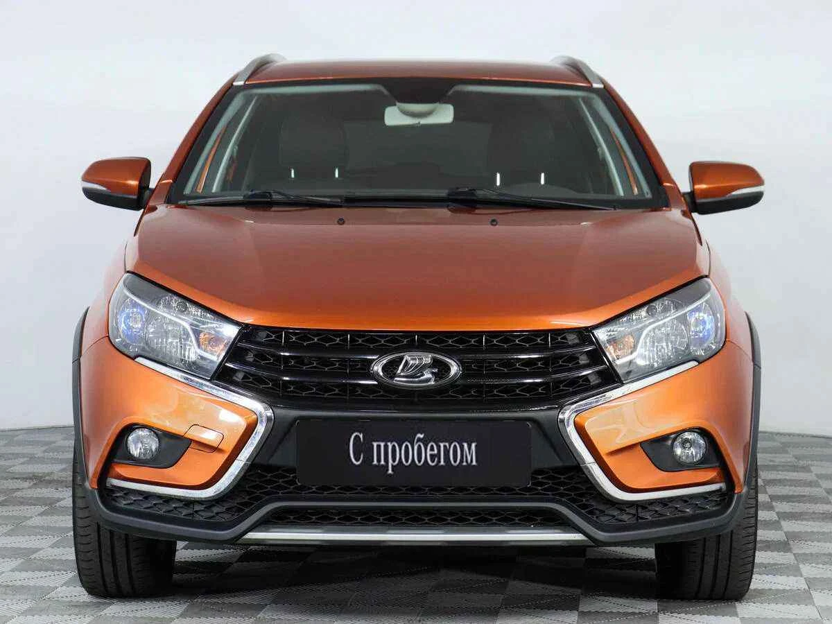 LADA Vesta SW Cross, Оранжевый, 2019, Робот, 122 л.с., цена от 809 000 руб.