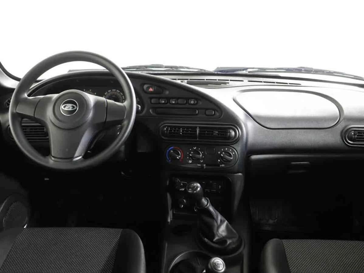 LADA Niva Travel, Белый, 2021, Механическая, 80 л.с., цена от 580 000 руб.