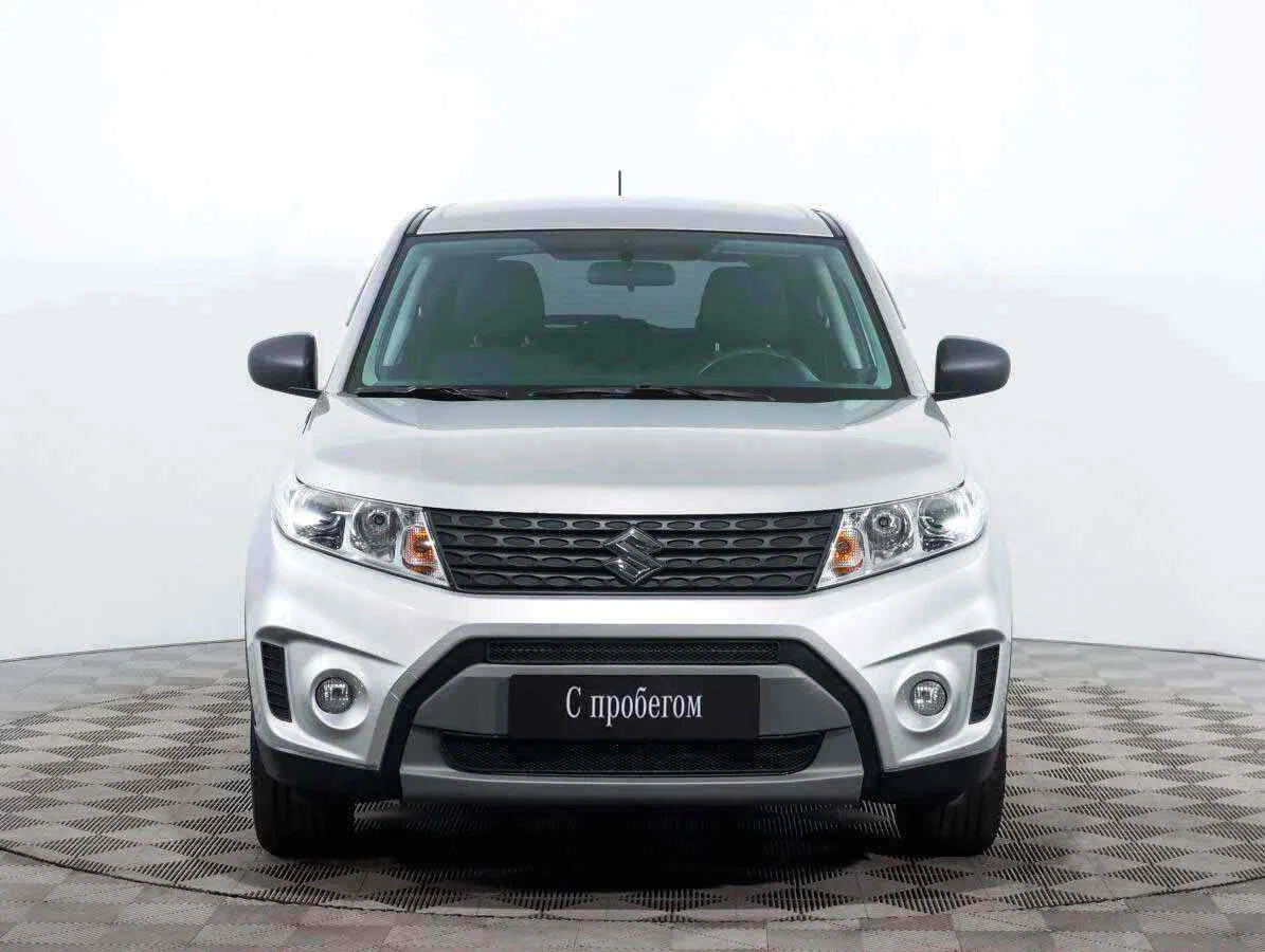 Suzuki Vitara, Серебряный, 2018, Механическая, 117 л.с., цена от 1 310 000 руб.
