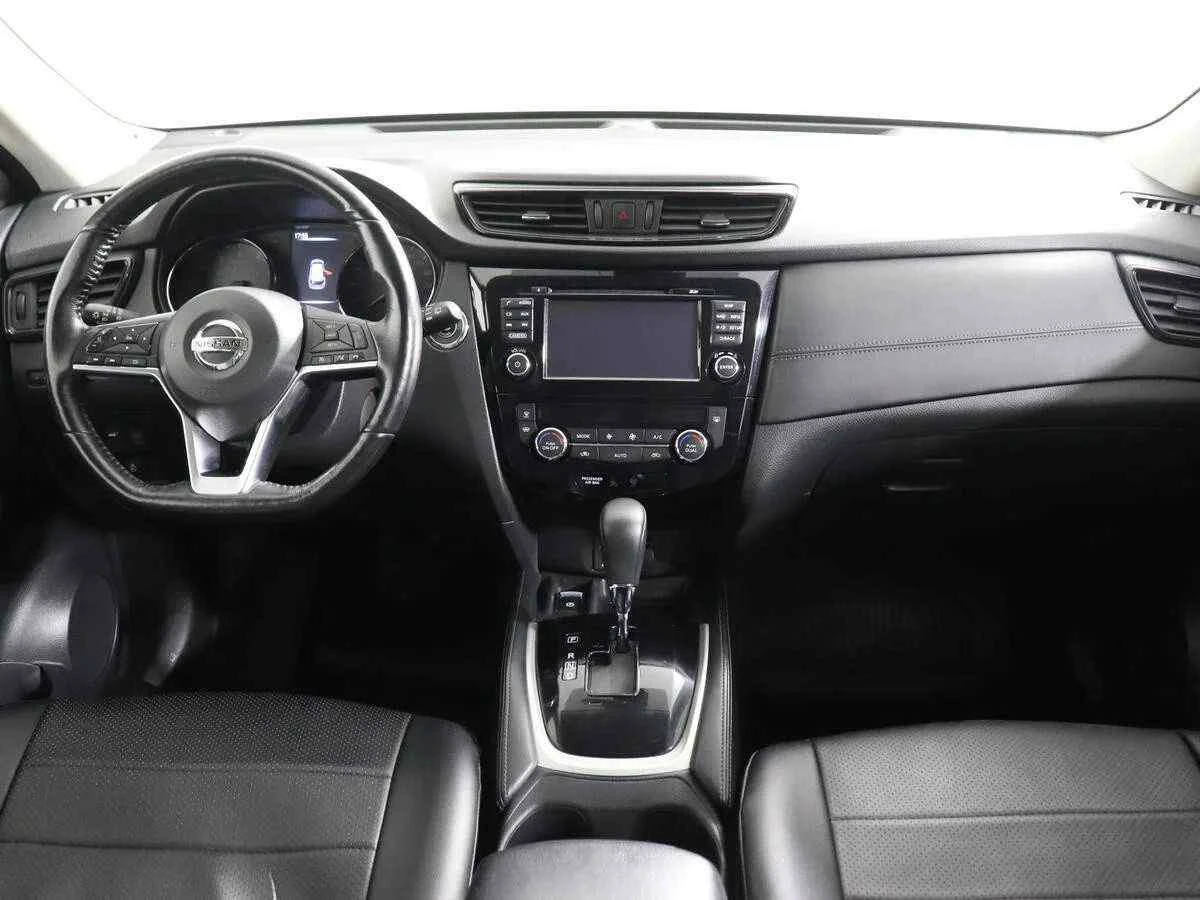 Nissan X-Trail, Серебряный, 2018, Вариатор, 171 л.с., цена от 1 473 000 руб.