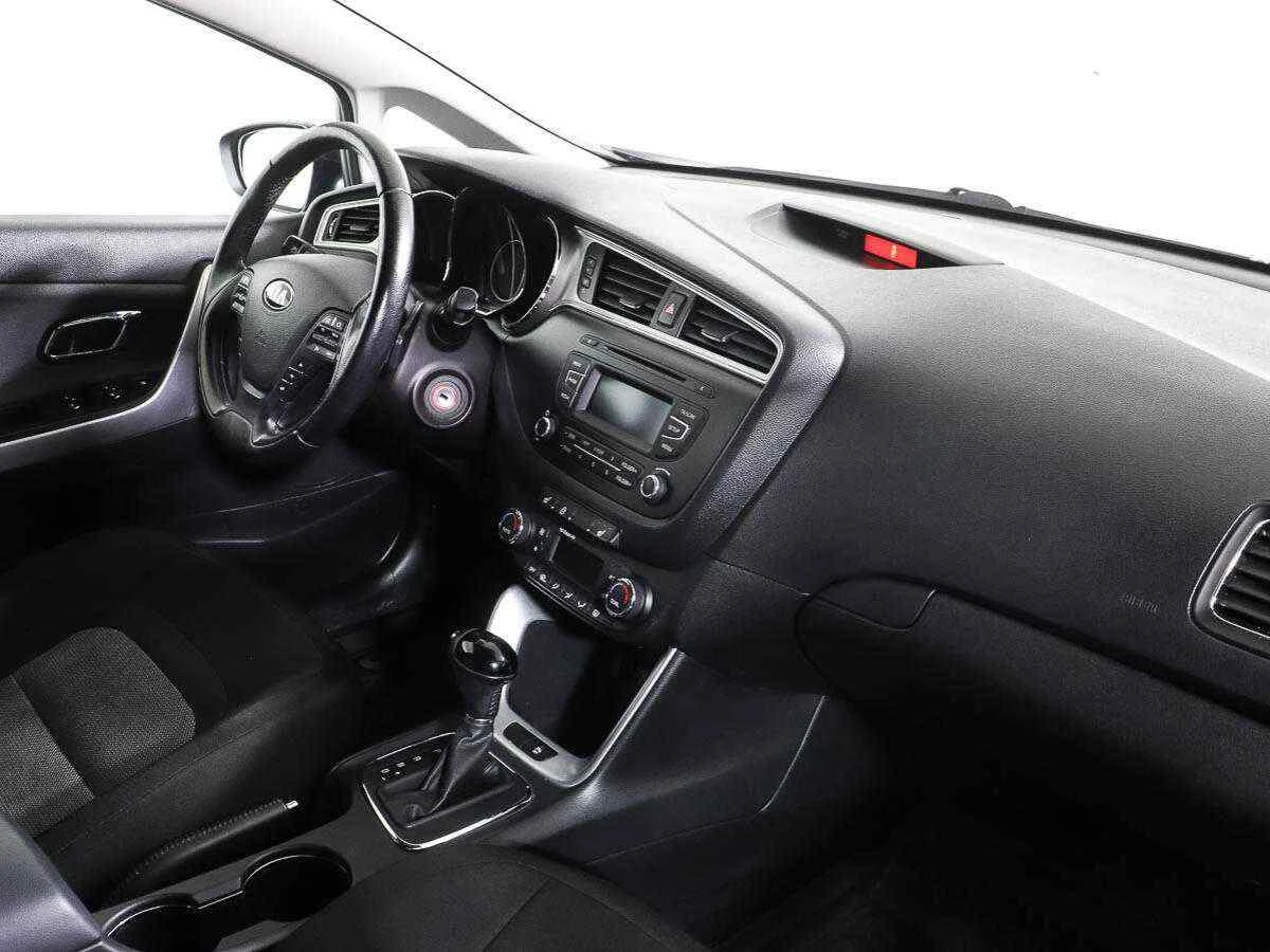 KIA Ceed, Серый, 2016, Автоматическая, 130 л.с., цена от 690 000 руб.