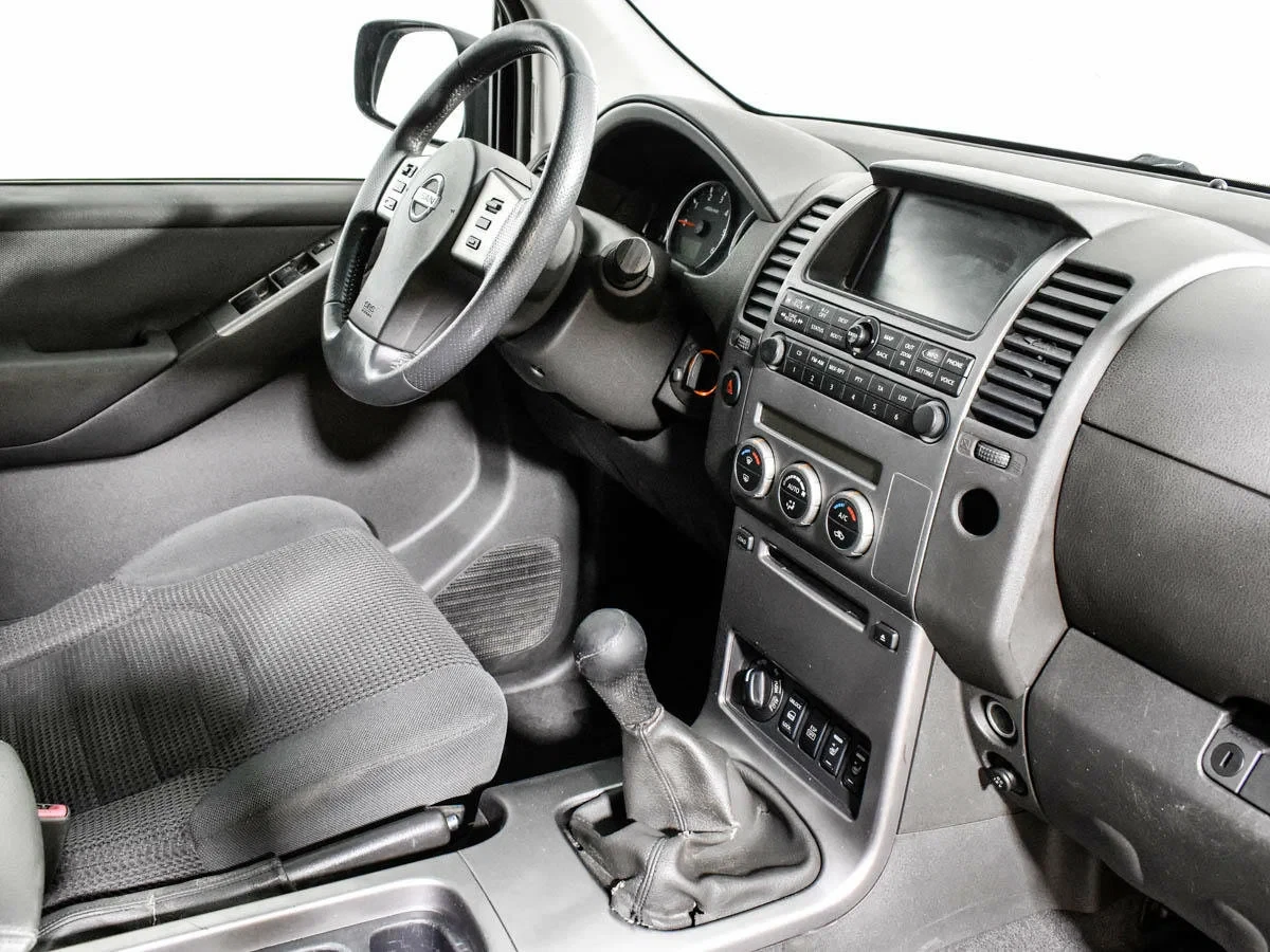 Nissan Pathfinder, Серый, 2005, Механическая, 174 л.с., цена от 509 000 руб.