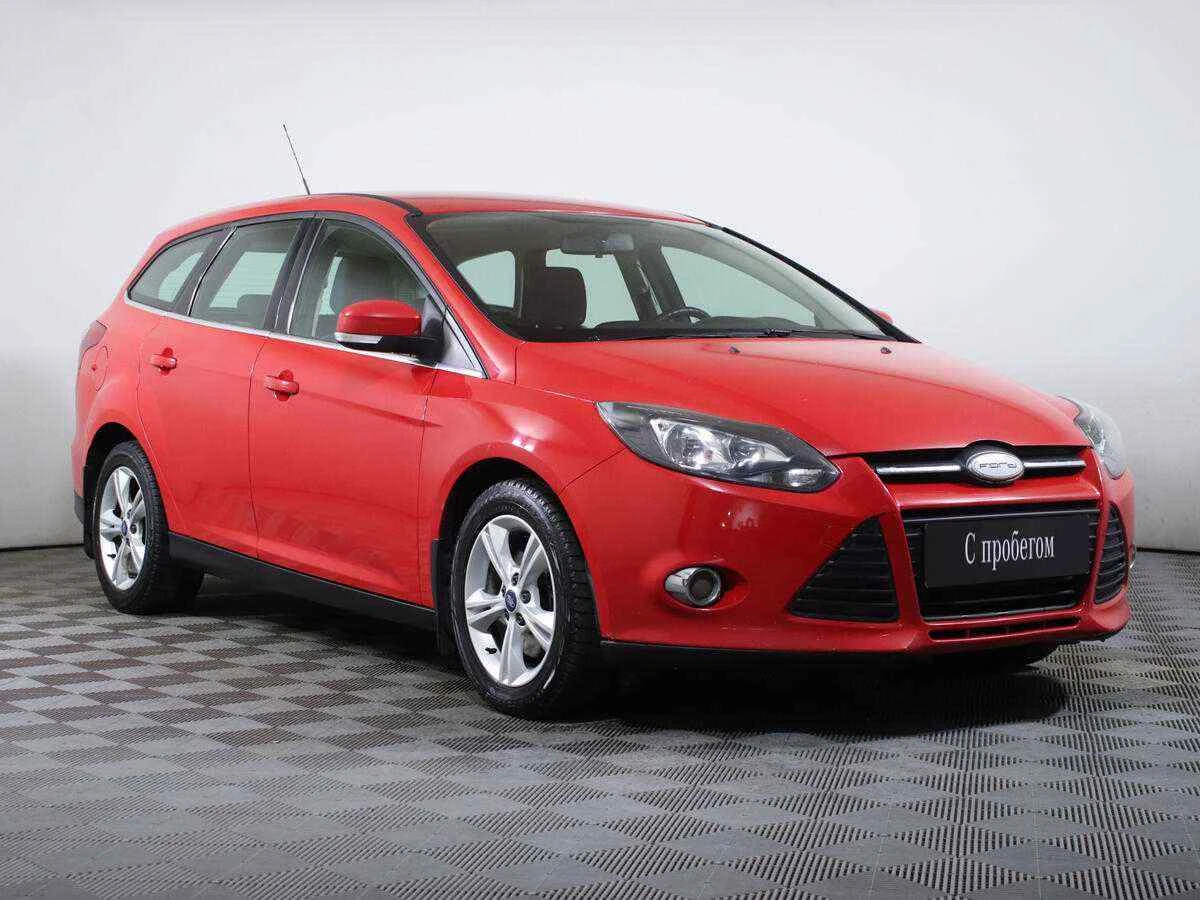 Ford Focus, Красный, 2014, Робот, 150 л.с., цена от 441 000 руб.