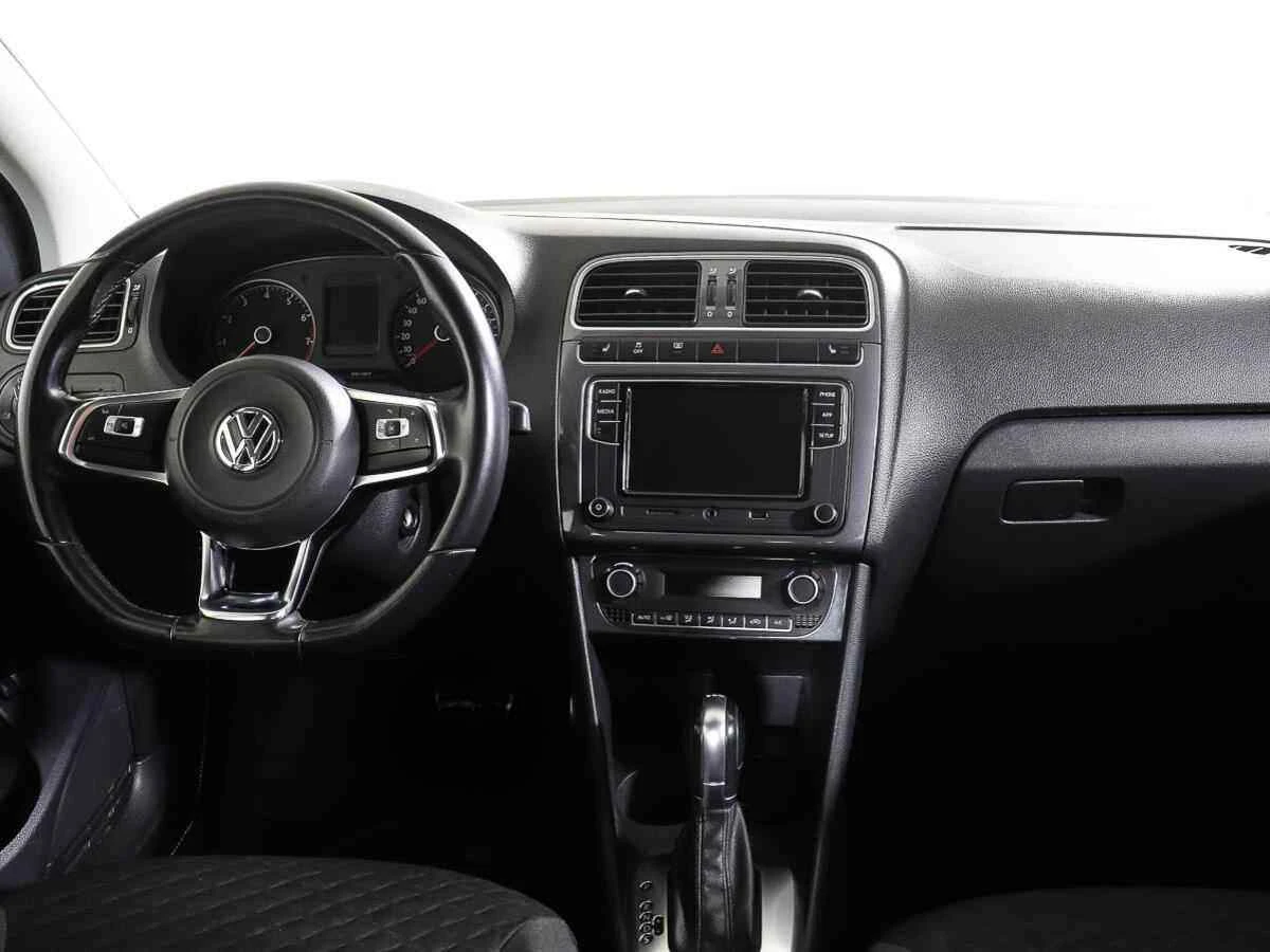 Volkswagen Polo, Черный, 2018, Робот, 125 л.с., цена от 639 000 руб.