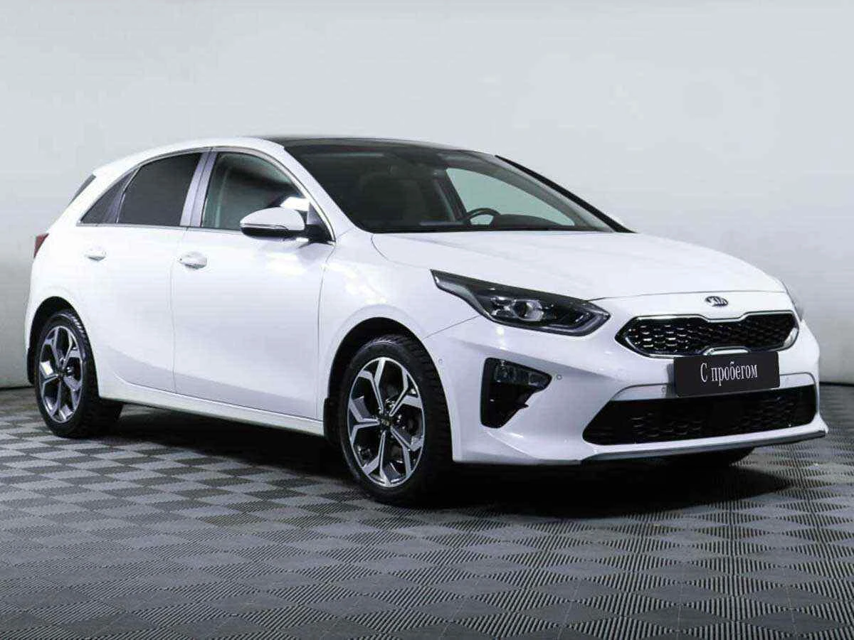 KIA Ceed, Белый, 2018, Робот, 140 л.с., цена от 1 255 000 руб.