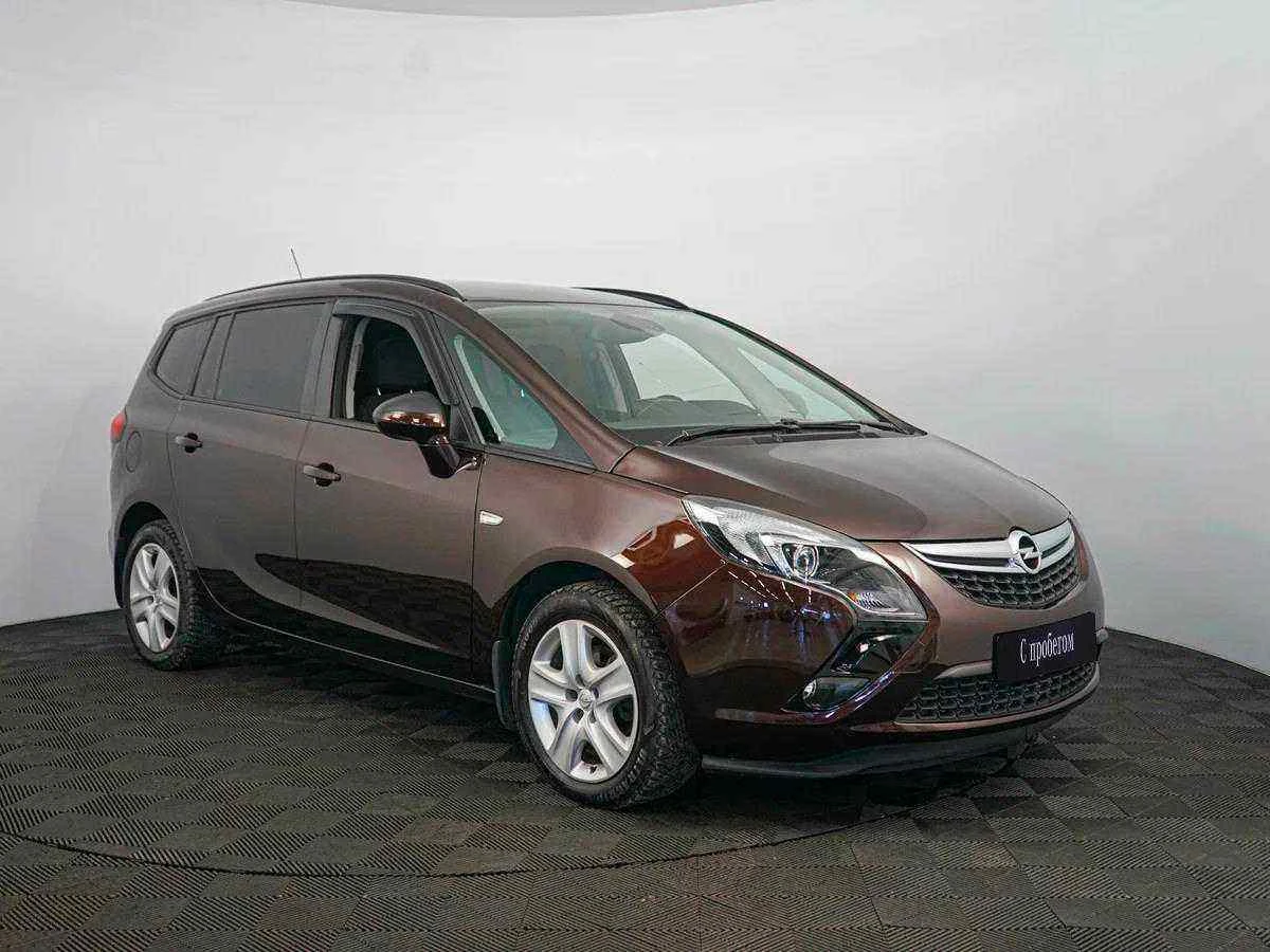 Opel Zafira, Коричневый, 2014, Автоматическая, 140 л.с., цена от 855 700 руб.