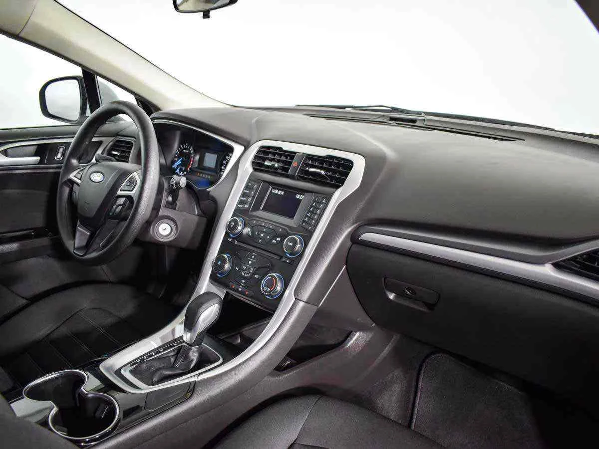Ford Mondeo, Белый, 2015, Автоматическая, 149 л.с., цена от 863 000 руб.