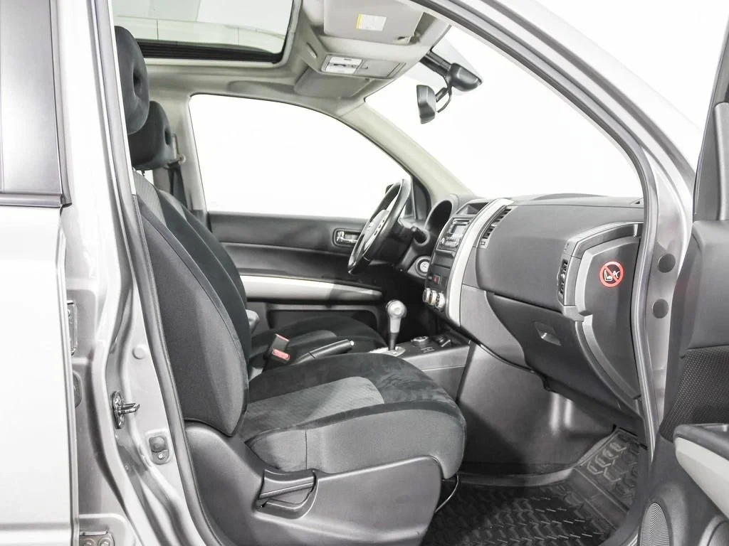 Nissan X-Trail, Серый, 2013, Вариатор, 141 л.с., цена от 1 024 000 руб.