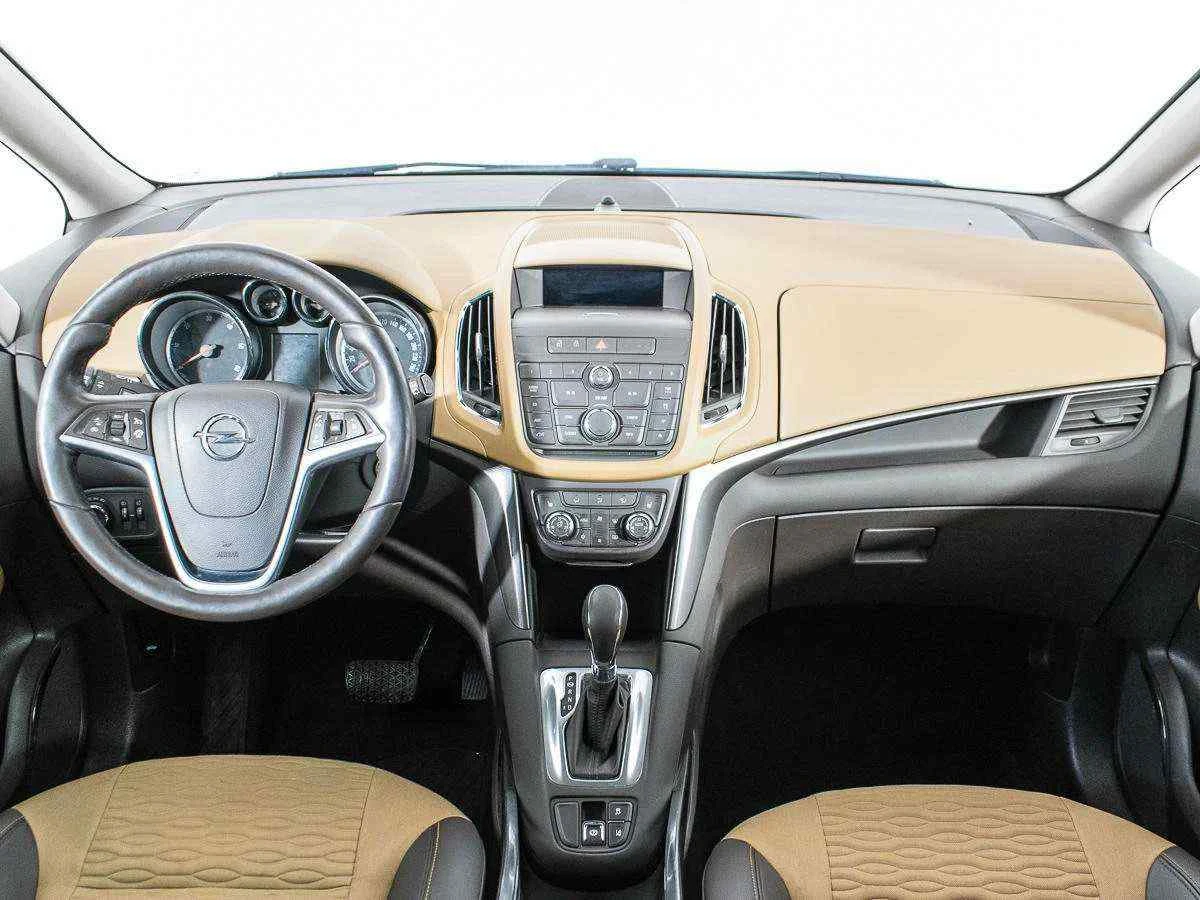 Opel Zafira, Серый, 2013, Автоматическая, 165 л.с., цена от 989 000 руб.