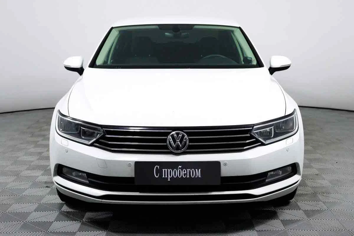 VOLKSWAGEN PASSAT, Белый, 2018, Робот, 125 л.с., цена от 1 177 600 руб.