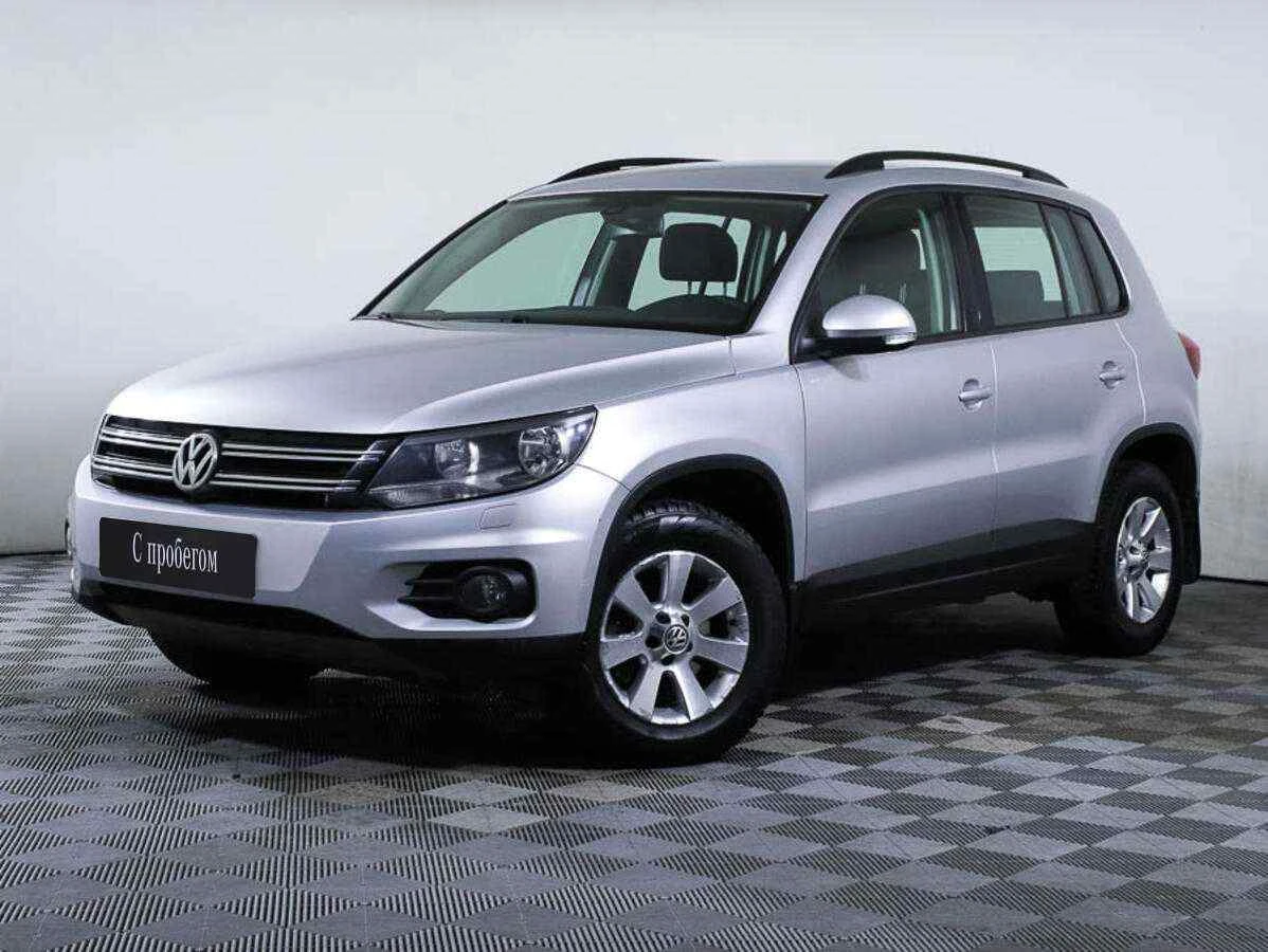 Volkswagen Tiguan, Серебряный, 2012, Автоматическая, 140 л.с., цена от 699 000 руб.