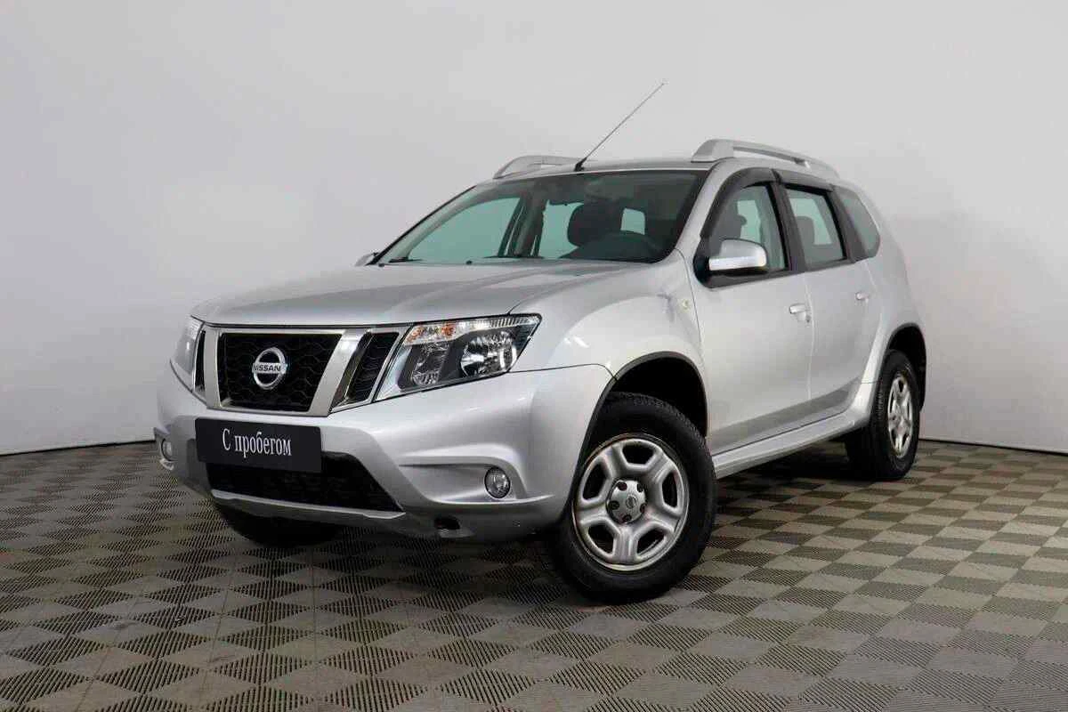 Nissan Terrano, Серебряный, 2018, Механическая, 143 л.с., цена от 1 239 000 руб.