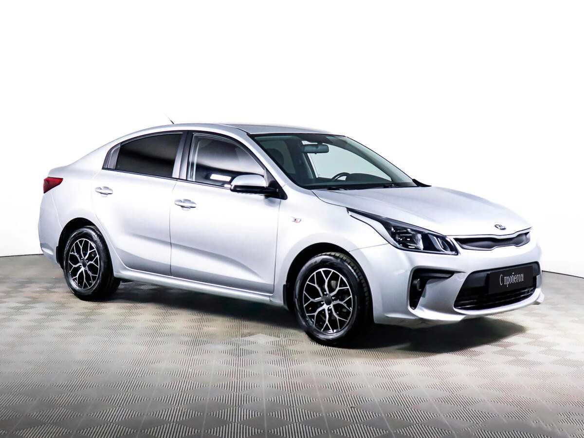 KIA RIO, Серебряный, 2017, Автоматическая, 123 л.с., цена от 864 000 руб.
