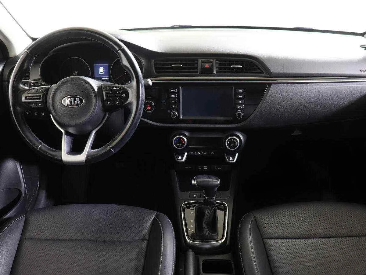 KIA X Line, Оранжевый, 2018, Автоматическая, 123 л.с., цена от 800 000 руб.