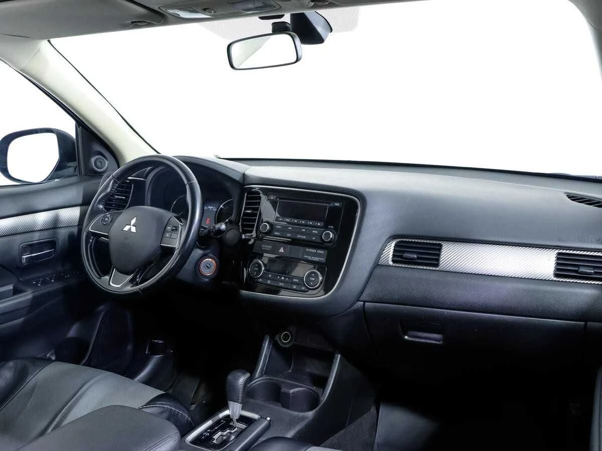 MITSUBISHI OUTLANDER, Черный, 2015, Вариатор, 146 л.с., цена от 1 078 400 руб.