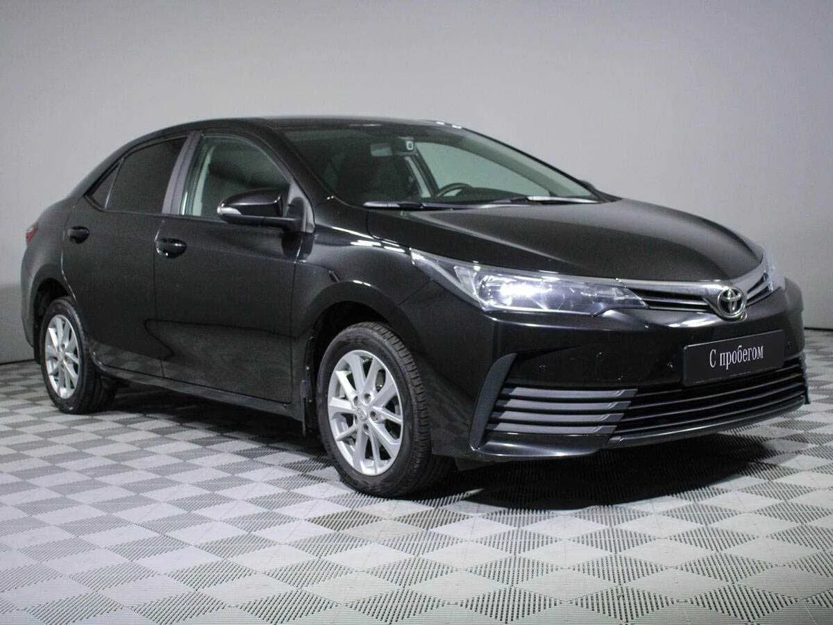 TOYOTA COROLLA, Черный, 2018, Вариатор, 122 л.с., цена от 896 000 руб.