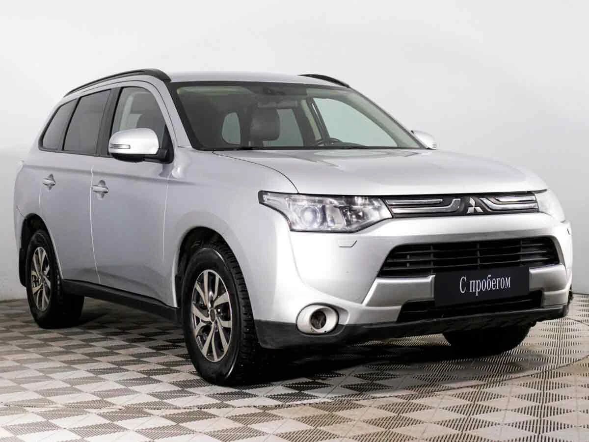 MITSUBISHI OUTLANDER, Серебряный, 2012, Вариатор, 167 л.с., цена от 952 000 руб.