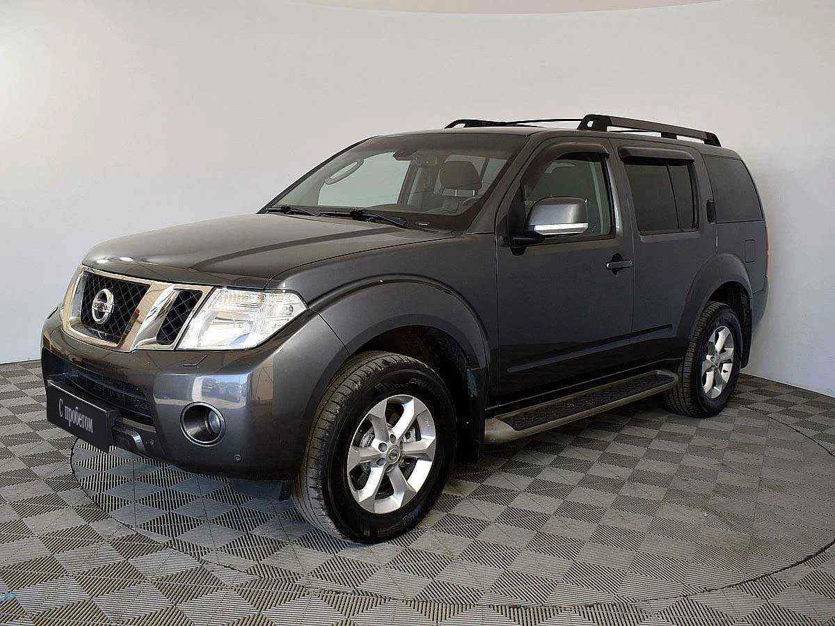 Nissan Pathfinder, Серый, 2011, Механическая, 190 л.с., цена от 898 000 руб.