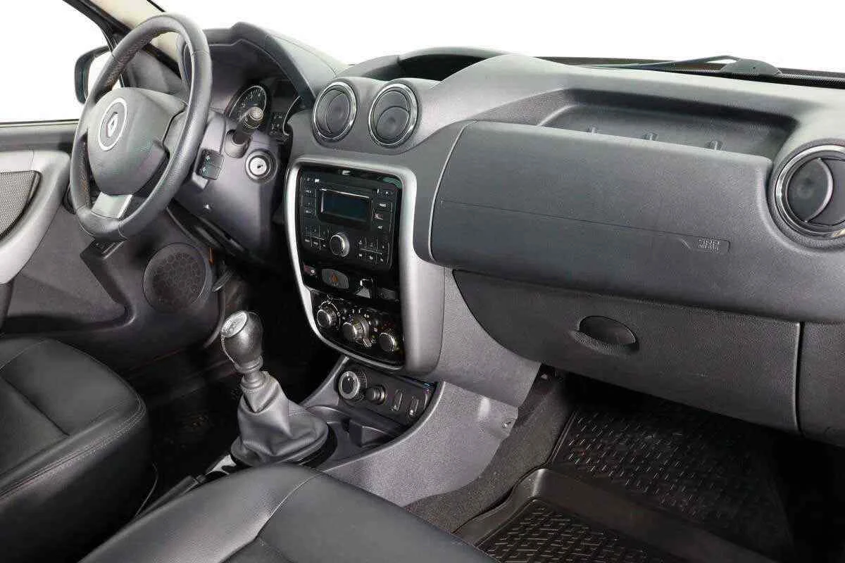Renault Duster, Коричневый, 2013, Механическая, 135 л.с., цена от 624 000 руб.