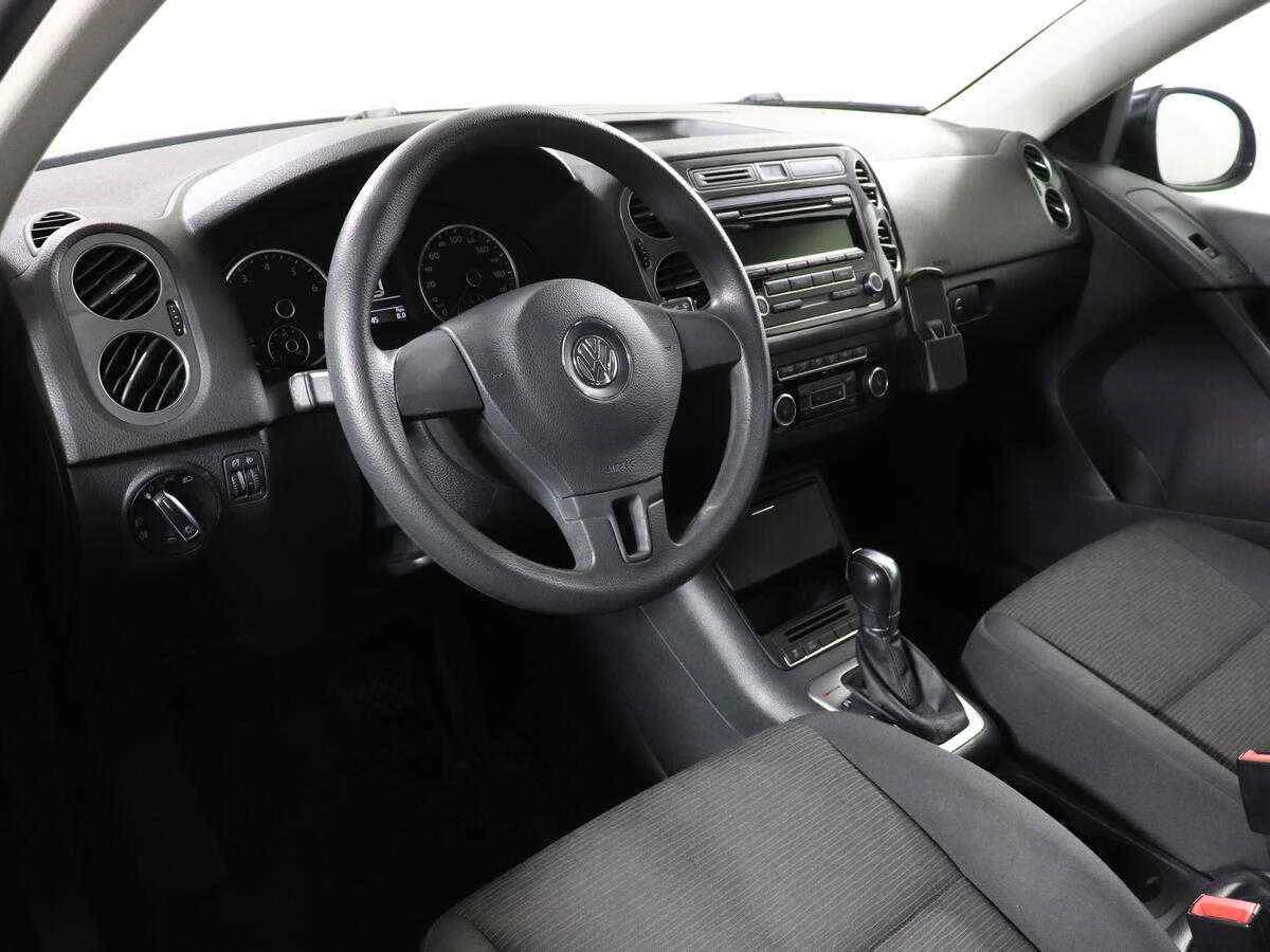 Volkswagen Tiguan, Черный, 2015, Автоматическая, 170 л.с., цена от 997 000 руб.