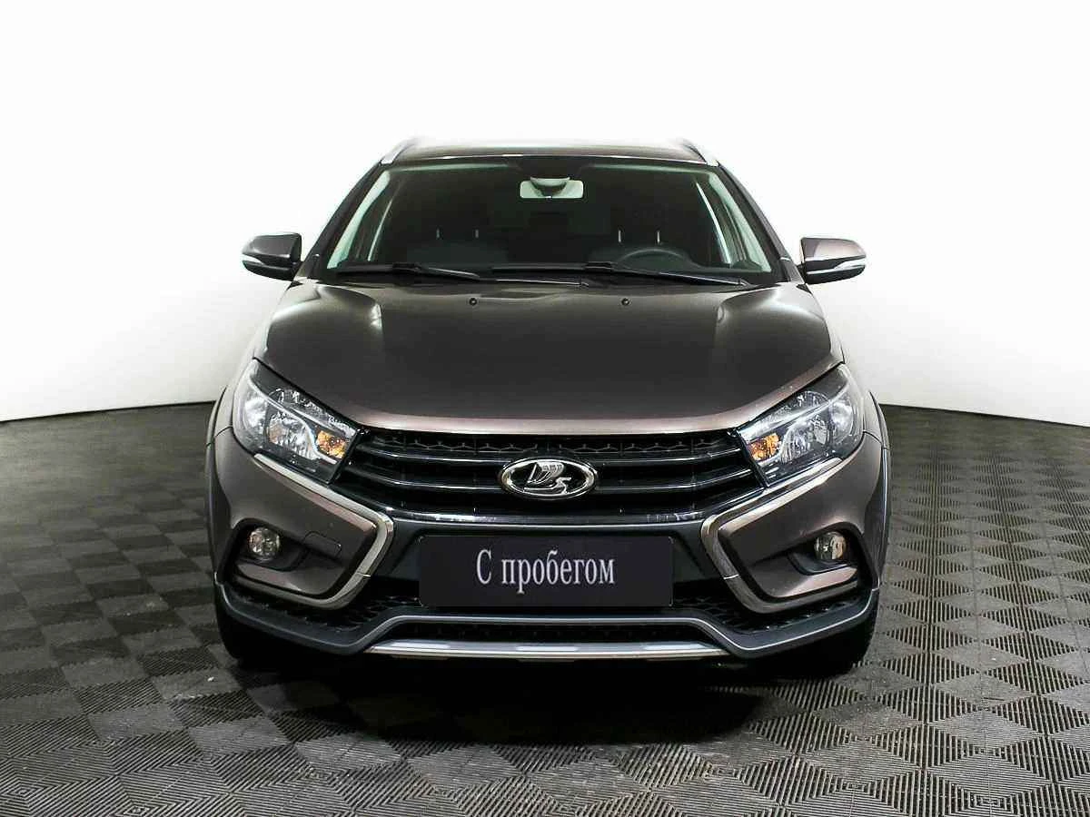 LADA Vesta SW Cross, Коричневый, 2019, Механическая, 122 л.с., цена от 762 000 руб.