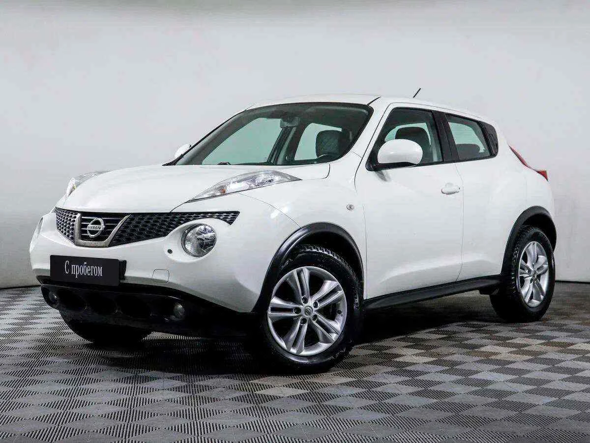 Nissan Juke, Белый, 2011, Вариатор, 117 л.с., цена от 530 000 руб.