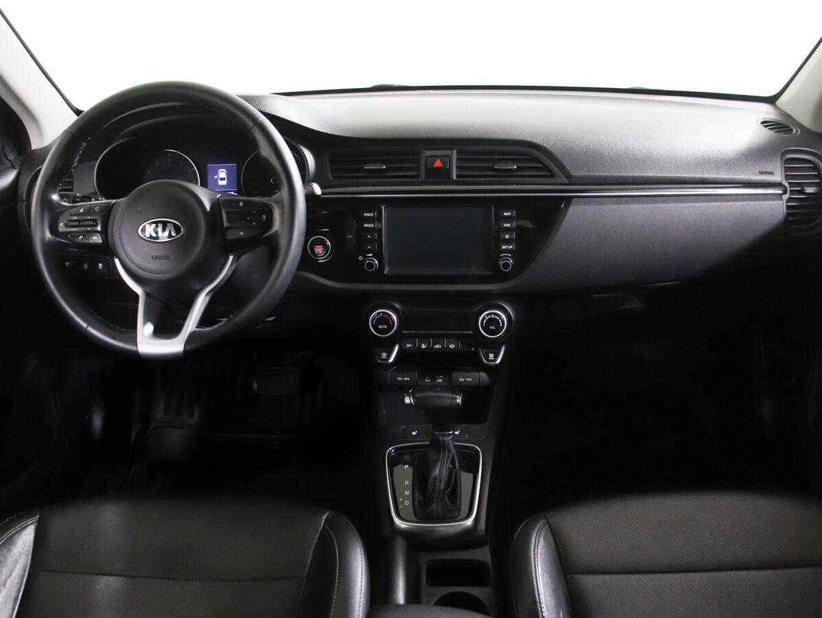 KIA Rio, Серебряный, 2018, Автоматическая, 123 л.с., цена от 860 000 руб.