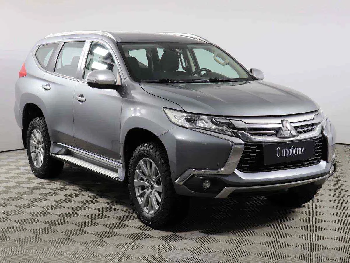 Mitsubishi Pajero Sport, Серый, 2017, Автоматическая, 181 л.с., цена от 2 125 500 руб.