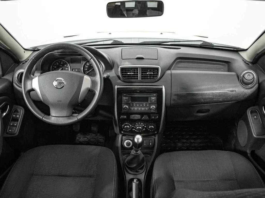 Nissan Terrano, Белый, 2015, Механическая, 135 л.с., цена от 568 000 руб.