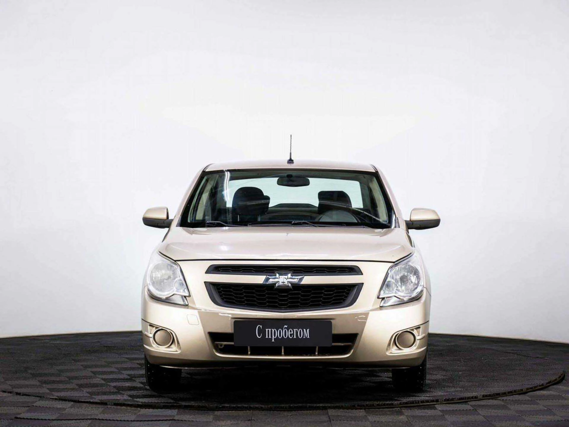 CHEVROLET COBALT, Золотой, 2013, Механическая, 105 л.с., цена от 358 400 руб.