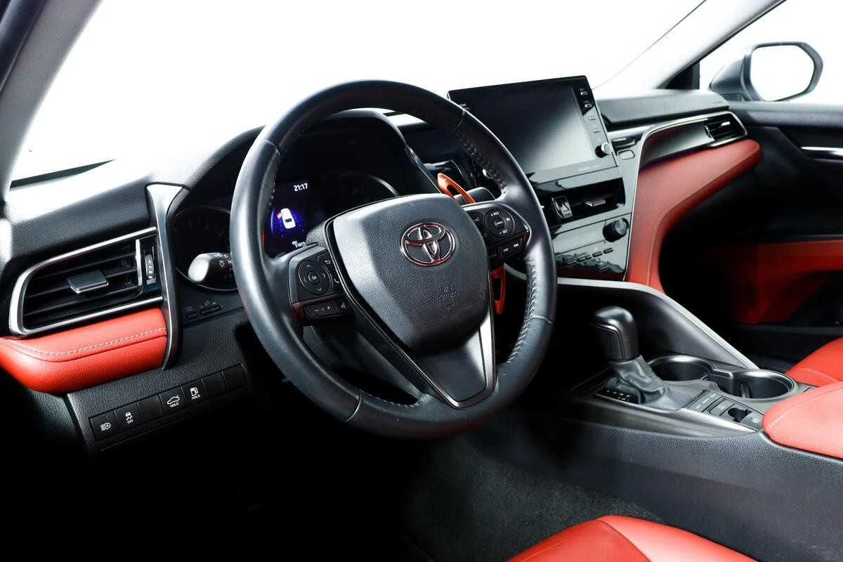 TOYOTA CAMRY, Белый, 2021, Автоматическая, 209 л.с., цена от 2 064 000 руб.