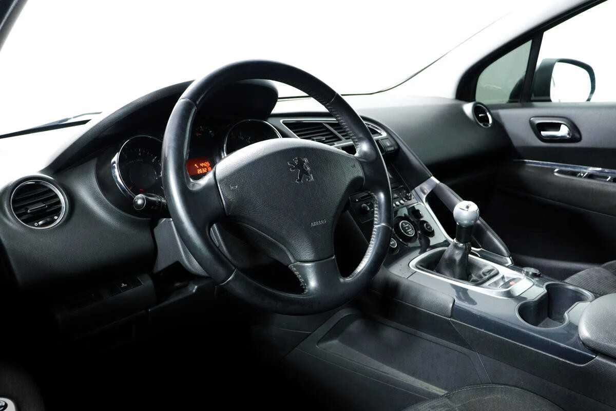 PEUGEOT 3008, Коричневый, 2010, Механическая, 120 л.с., цена от 416 000 руб.