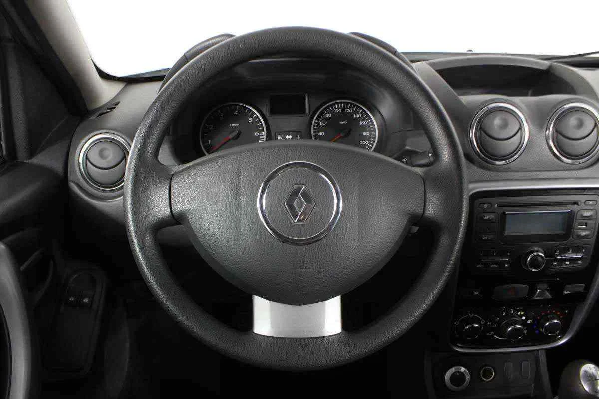 Renault Duster, Серебряный, 2013, Механическая, 135 л.с., цена от 575 000 руб.
