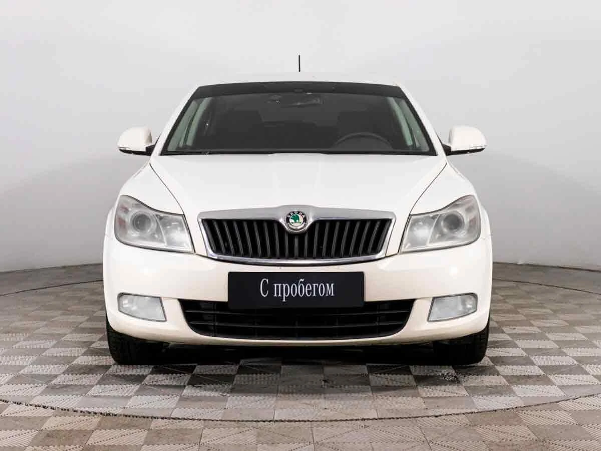 SKODA OCTAVIA, Белый, 2011, Робот, 122 л.с., цена от 512 000 руб.