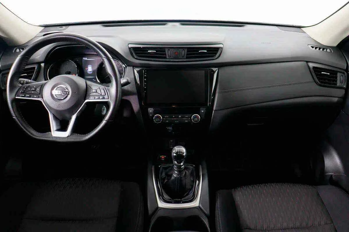 Nissan X-Trail, Белый, 2019, Вариатор, 144 л.с., цена от 1 885 000 руб.