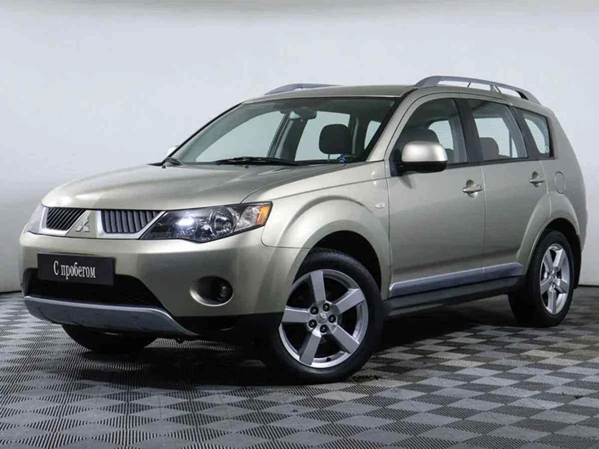 Mitsubishi Outlander, Бежевый, 2008, Автоматическая, 220 л.с., цена от 475 000 руб.